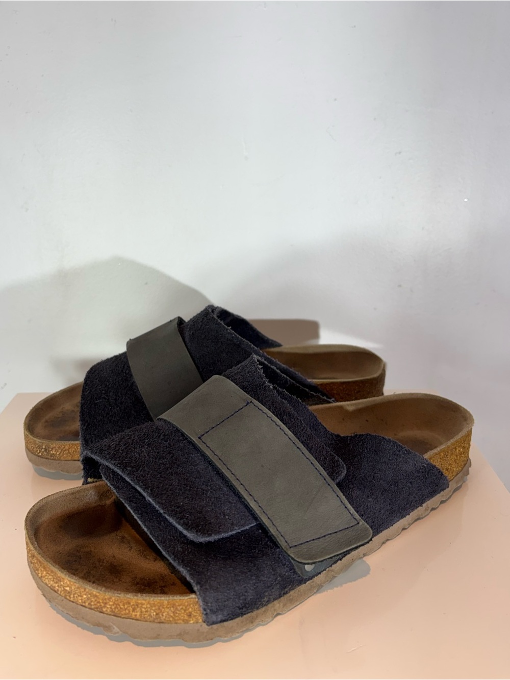 Birkenstock Kyoto Midnight Suede Waxy Gray Strap Sandals EU 41